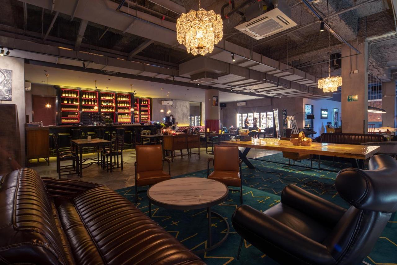 Moju Hotel Jingan エクステリア 写真