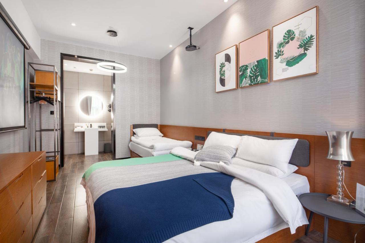 Moju Hotel Jingan エクステリア 写真
